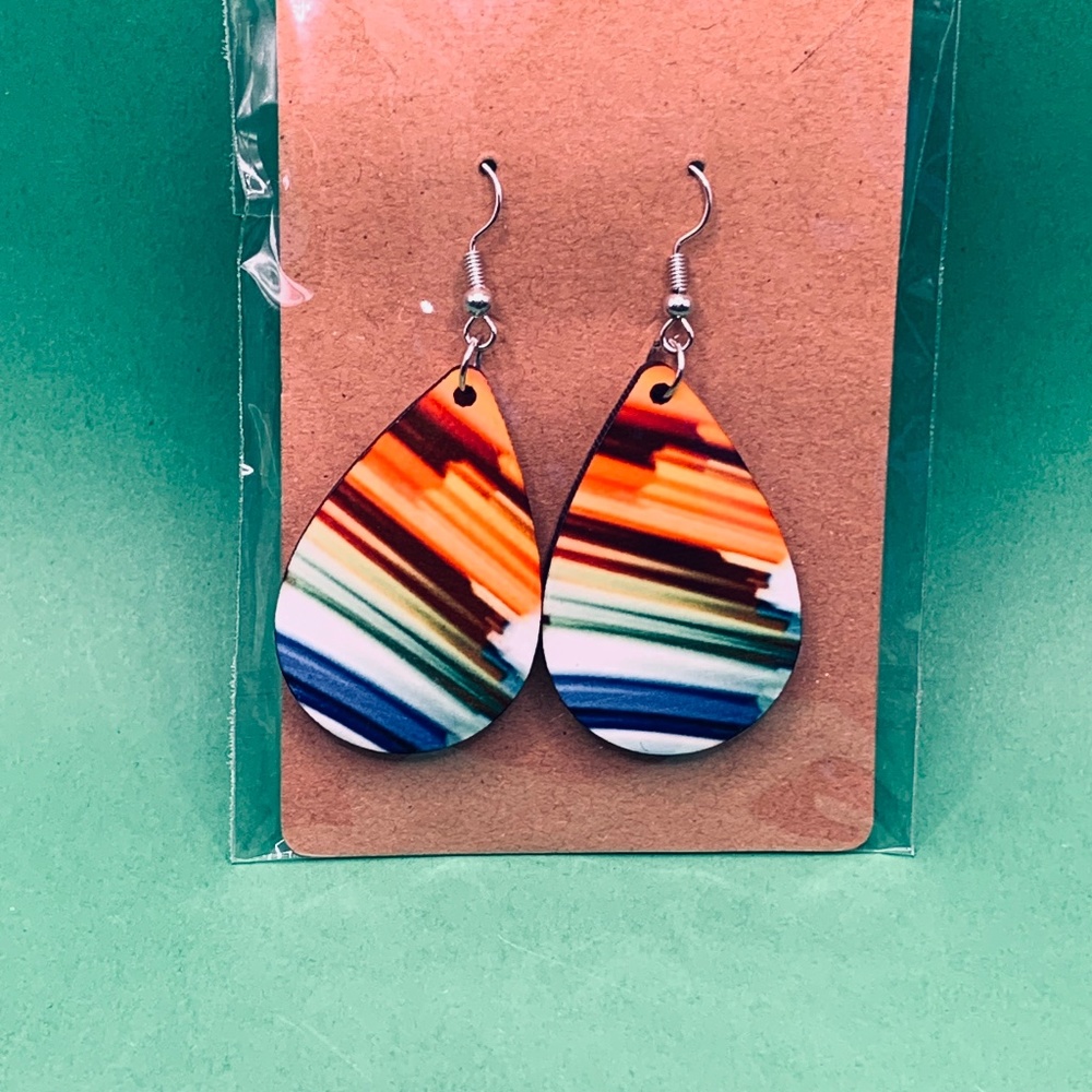 Earrings - Picture 6 of 16